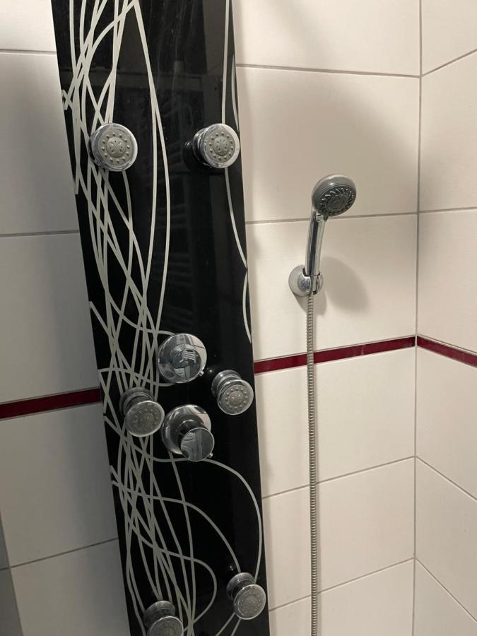 Gdynia Apartament 42 M Z Miejscem W Garazu Z Winda Blisko Centrum I Morza Esterno foto