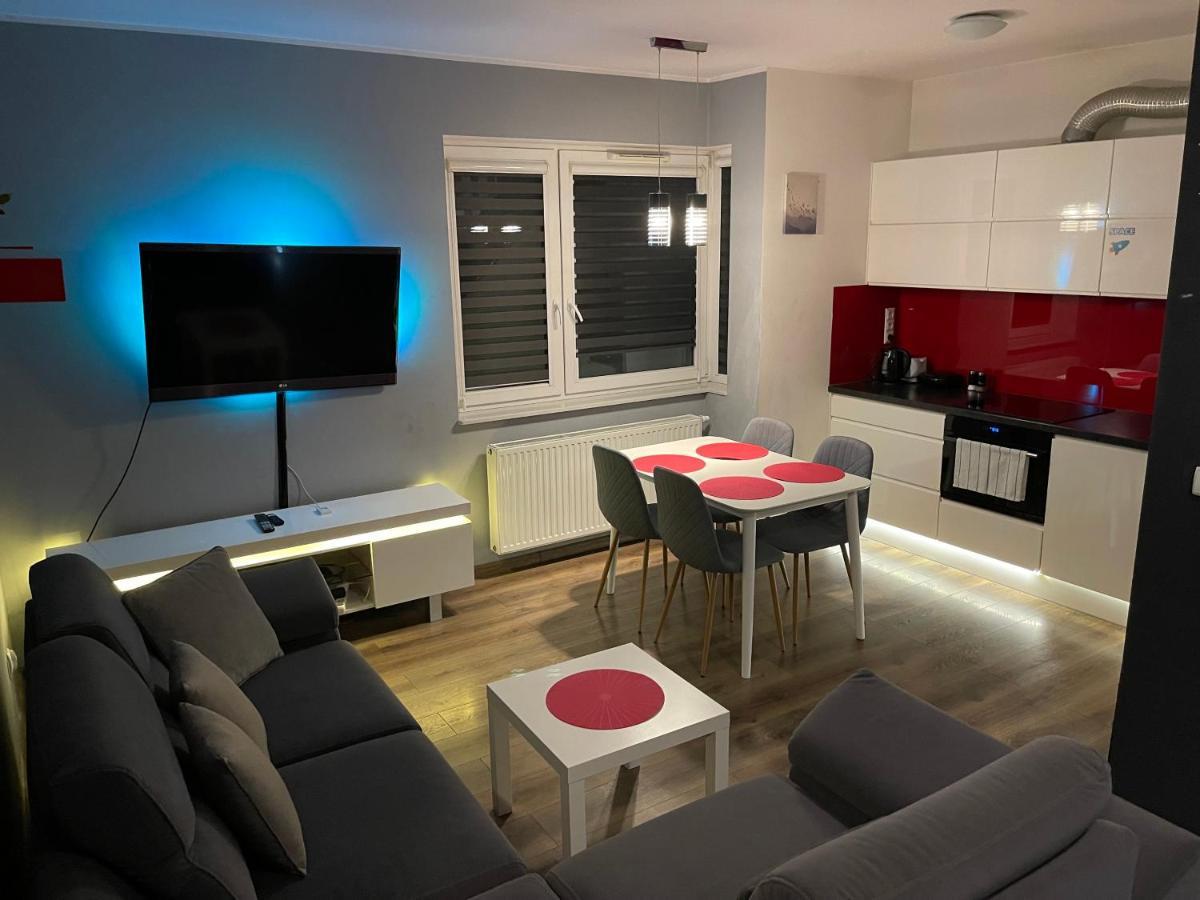 Gdynia Apartament 42 M Z Miejscem W Garazu Z Winda Blisko Centrum I Morza Esterno foto